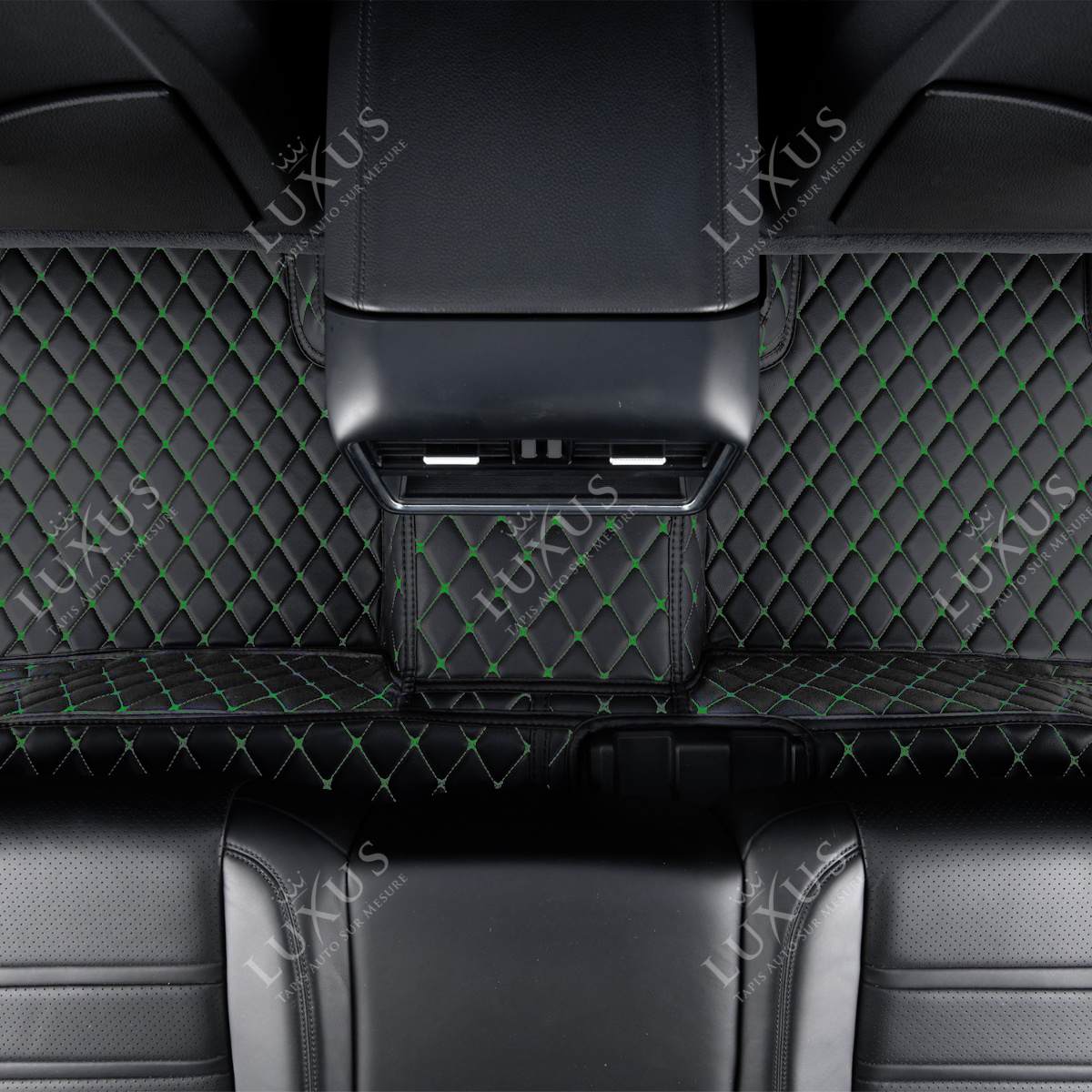 Tapis de Sol 3D Sur Mesure Premium Luxus – Motif Losange Noir avec Surpiqûres Vertes