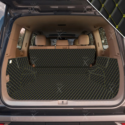 Tapis de Coffre 3D Intégral sur Mesure Premium Luxus – Motif Losange Noir avec Surpiqûres Jaunes