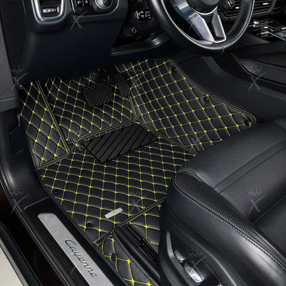 Tapis de Sol 3D Sur Mesure Premium Luxus – Motif Losange Noir avec Surpiqûres Jaunes