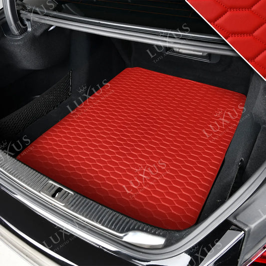 Tapis de Coffre sur Mesure Premium Luxus – Motif Nid d’Abeille Rouge Ferrari