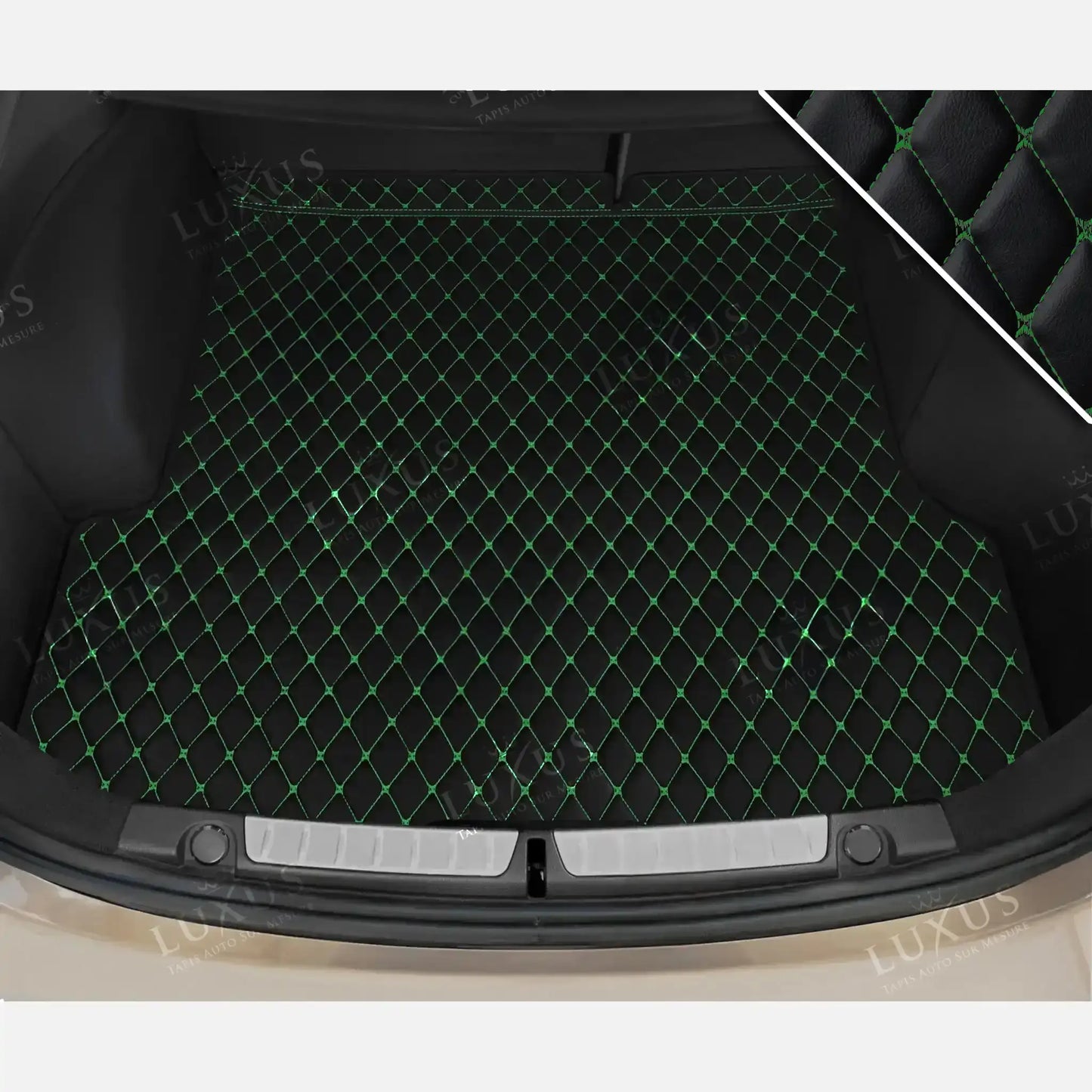 Tapis de Coffre sur Mesure Premium Luxus – Motif Losange Noir avec Surpiqûres Vertes