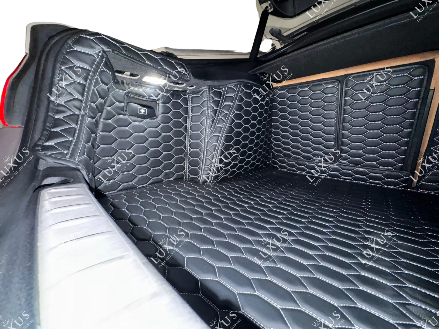 Tapis de Coffre 3D Intégral sur Mesure Premium Luxus – Motif Nid d’Abeille Beige Crème